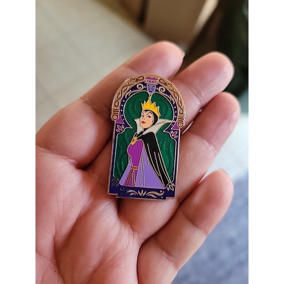 Disney Other - Disney Evil Queen Portrait Snow White And The Seven Dwarfs Villain Disney Pin